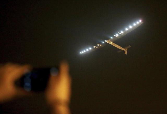 Solarni avion prizemljen u Arizoni